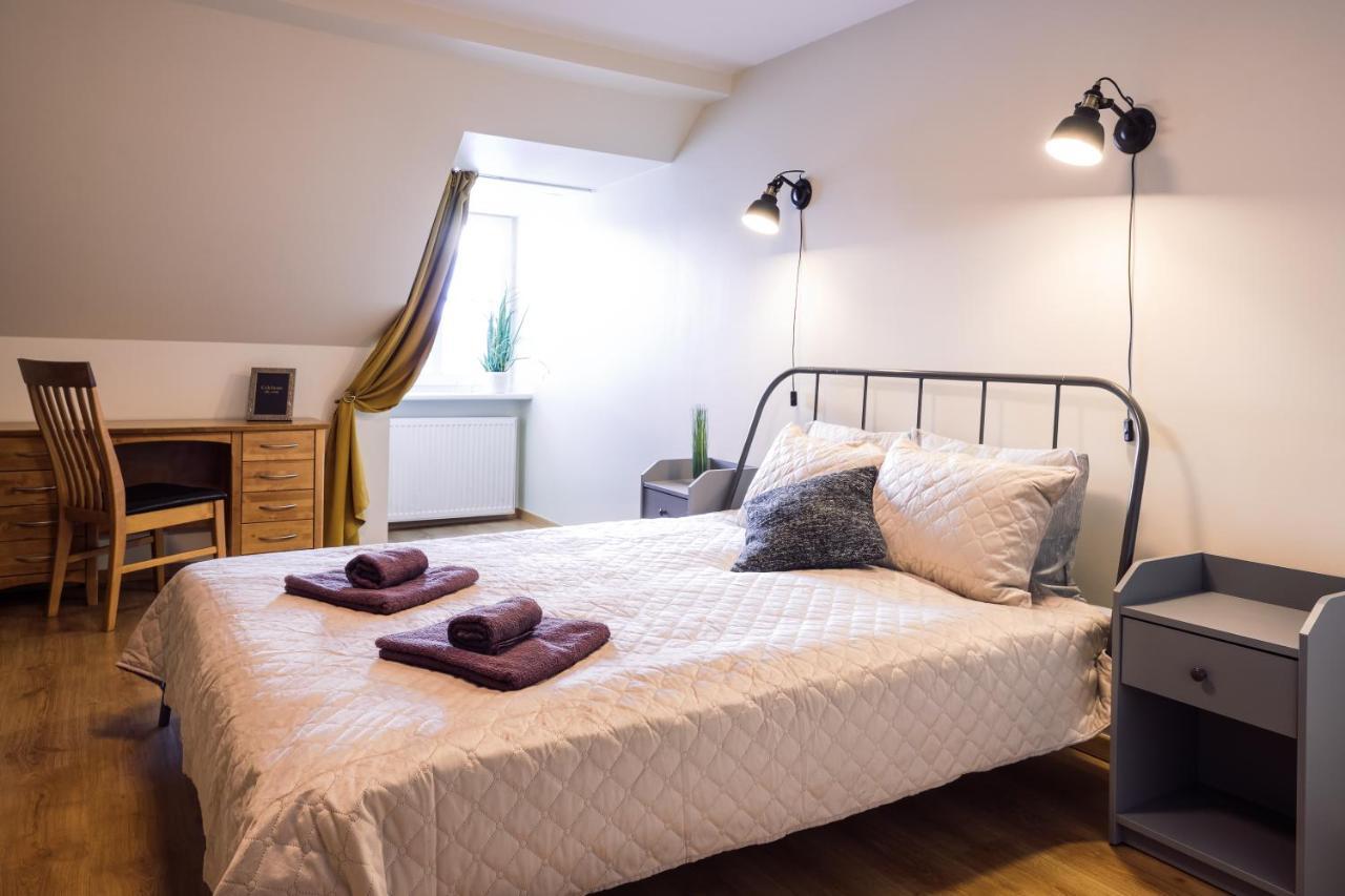 Rothko Apartment/8 Guests/4Bedrooms/Riga Old Town Exterior photo