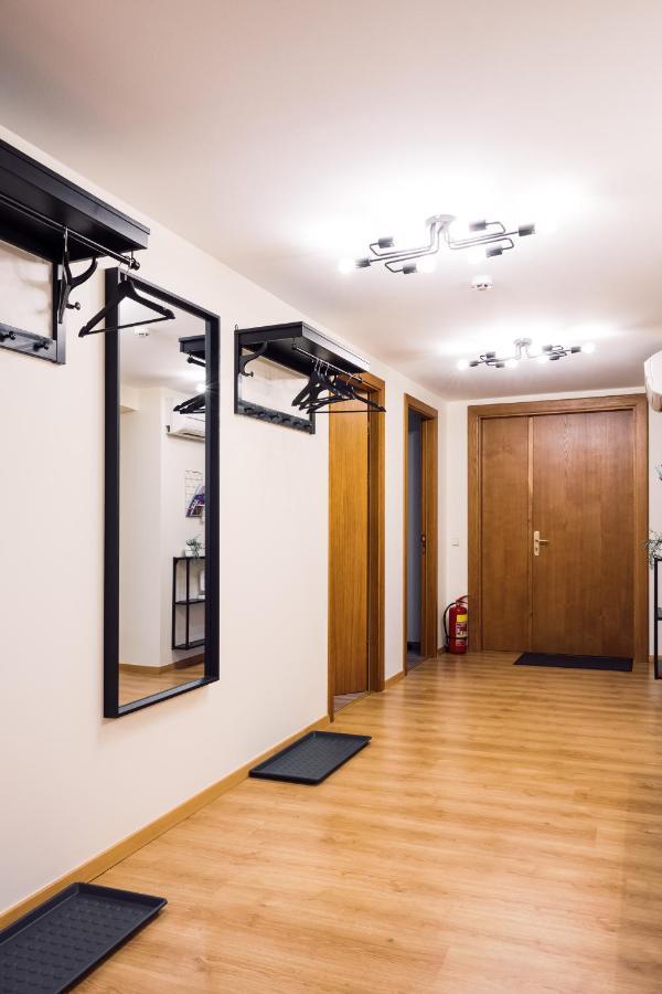 Rothko Apartment/8 Guests/4Bedrooms/Riga Old Town Exterior photo