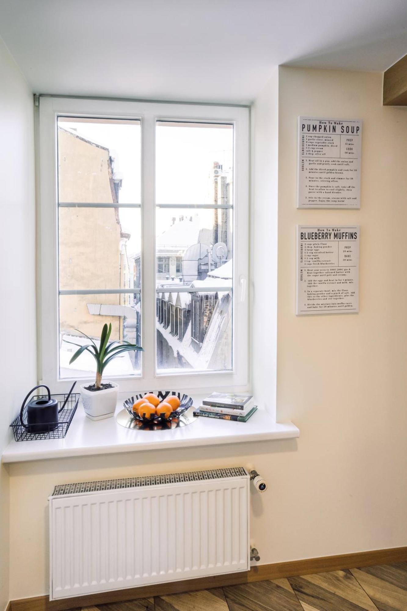 Rothko Apartment/8 Guests/4Bedrooms/Riga Old Town Exterior photo
